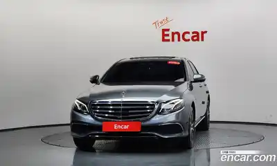 Mercedes-Benz E-Class 2020 2.0 гидро, миниатюра 2