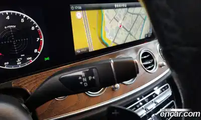 Mercedes-Benz E-Class 2020 2.0 гидро, миниатюра 8