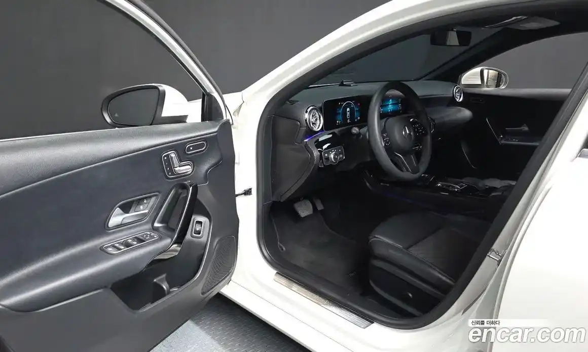 Mercedes-Benz A-Class 2020 2.0 гидро в Москве № 1147779, фото 10