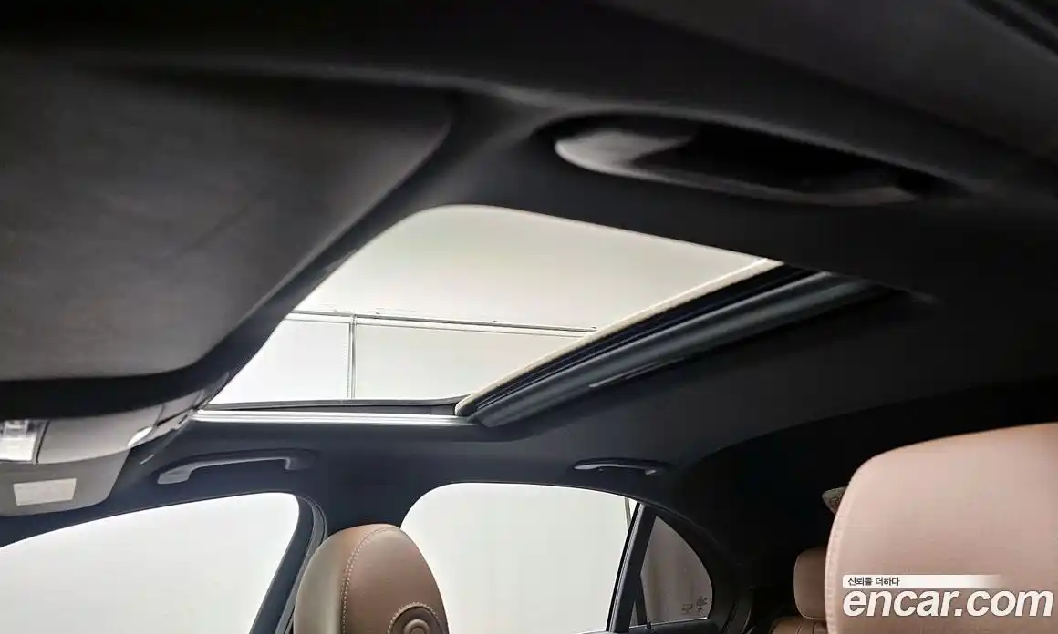 Mercedes-Benz E-Class 2023 2.0 Автомат в Москве № 1147852, фото 19