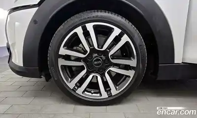 Mini Cooper 2023 2.0 гидро в Москве № 1149522, миниатюра 5