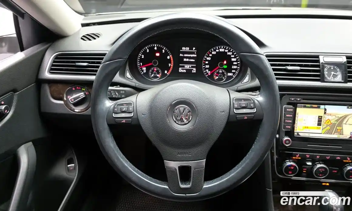 Volkswagen Passat 2014 1.8 гидро в Москве № 1151096, фото 13