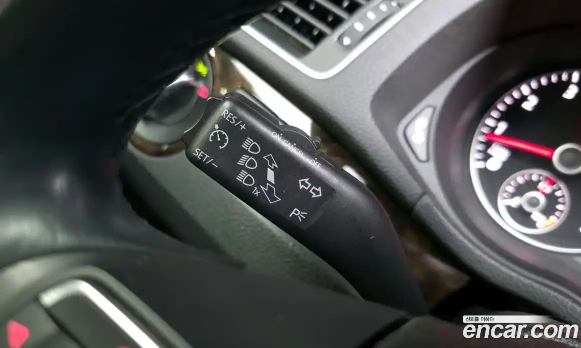 Volkswagen Passat 2014 1.8 гидро в Москве № 1151096, фото 16