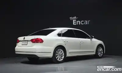 Volkswagen Passat 2014 1.8 гидро в Москве № 1151096, миниатюра 2