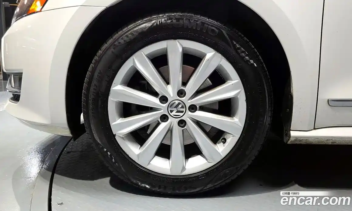 Volkswagen Passat 2014 1.8 гидро в Москве № 1151096, фото 5