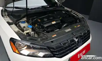 Volkswagen Passat 2014 1.8 гидро в Москве № 1151096, миниатюра 6