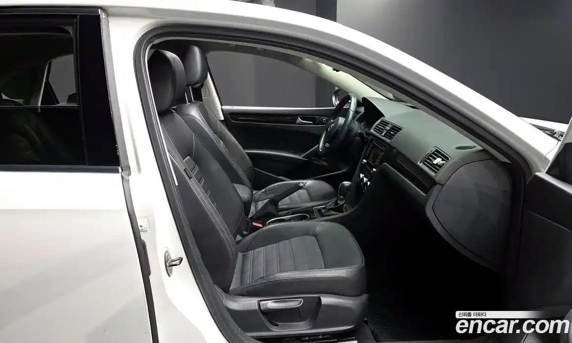 Volkswagen Passat 2014 1.8 гидро в Москве № 1151096, фото 10