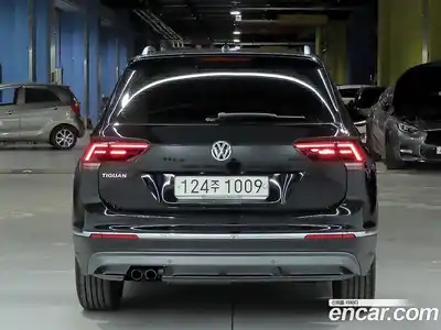 Volkswagen Tiguan 2020 2.0 гидро в Москве № 1151120, миниатюра 4