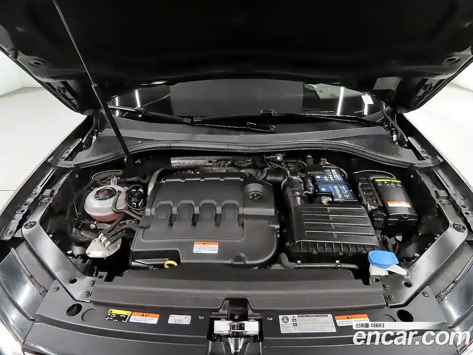Volkswagen Tiguan 2020 2.0 гидро в Москве № 1151120, фото 6