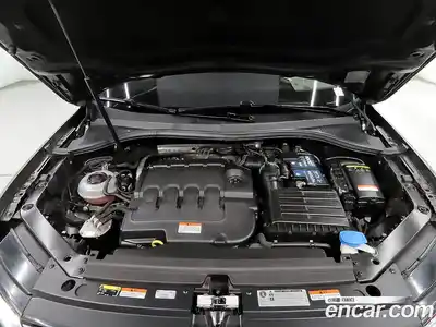 Volkswagen Tiguan 2020 2.0 гидро в Москве № 1151120, миниатюра 6
