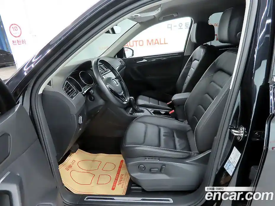 Volkswagen Tiguan 2020 2.0 гидро в Москве № 1151120, фото 10