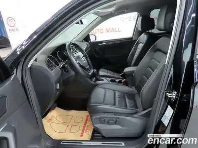 Volkswagen Tiguan 2020 2.0 гидро в Москве № 1151120, миниатюра 10