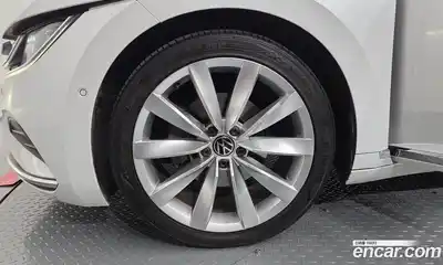 Volkswagen Arteon 2022 2.0 гидро в Москве № 1151330, миниатюра 5