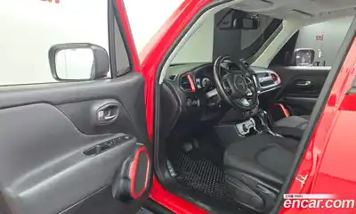 Jeep Renegade 2018 2.0 гидро в Москве № 1151658, миниатюра 10