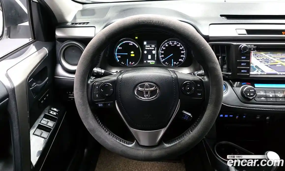 Toyota RAV4 2016 2.5 гидро в Москве № 1151731, фото 13