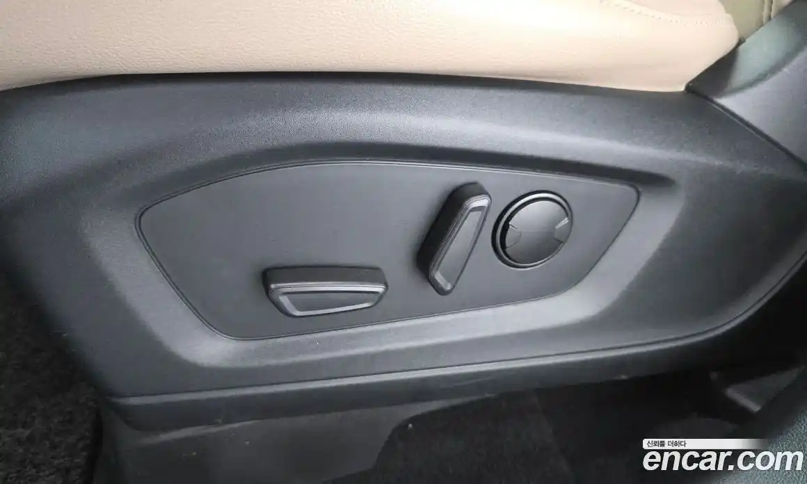 Ford Explorer 2022 2.3 гидро в Москве № 1152012, фото 18
