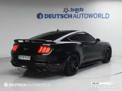 Ford Mustang 2022 2.3 гидро в Москве № 1152154, миниатюра 2