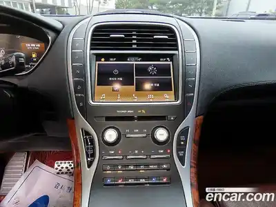 Lincoln Nautilus 2019 2.7 гидро в Москве № 1152347, миниатюра 12