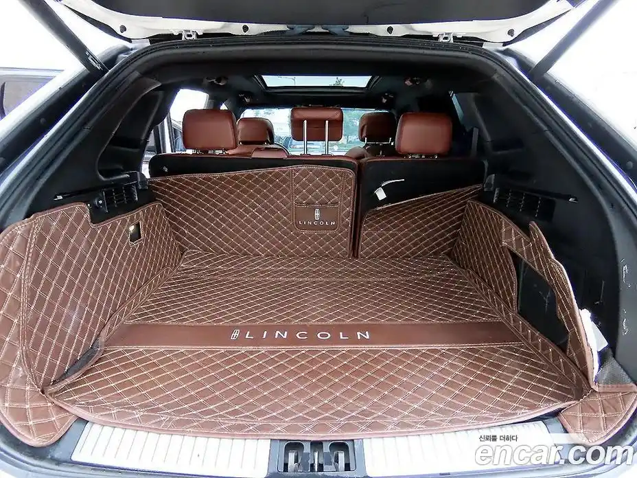 Lincoln Nautilus 2019 2.7 гидро в Москве № 1152347, фото 18
