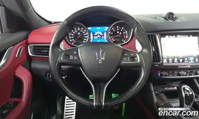 Maserati Levante 2018 3.0 гидро в Москве № 1152413, миниатюра 12