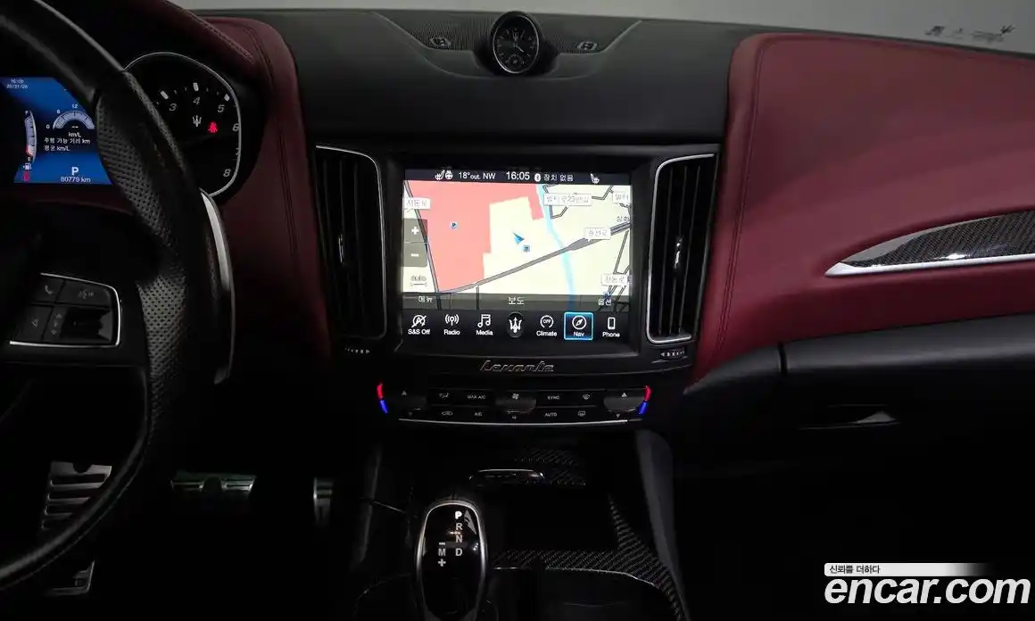 Maserati Levante 2018 3.0 гидро в Москве № 1152413, фото 13