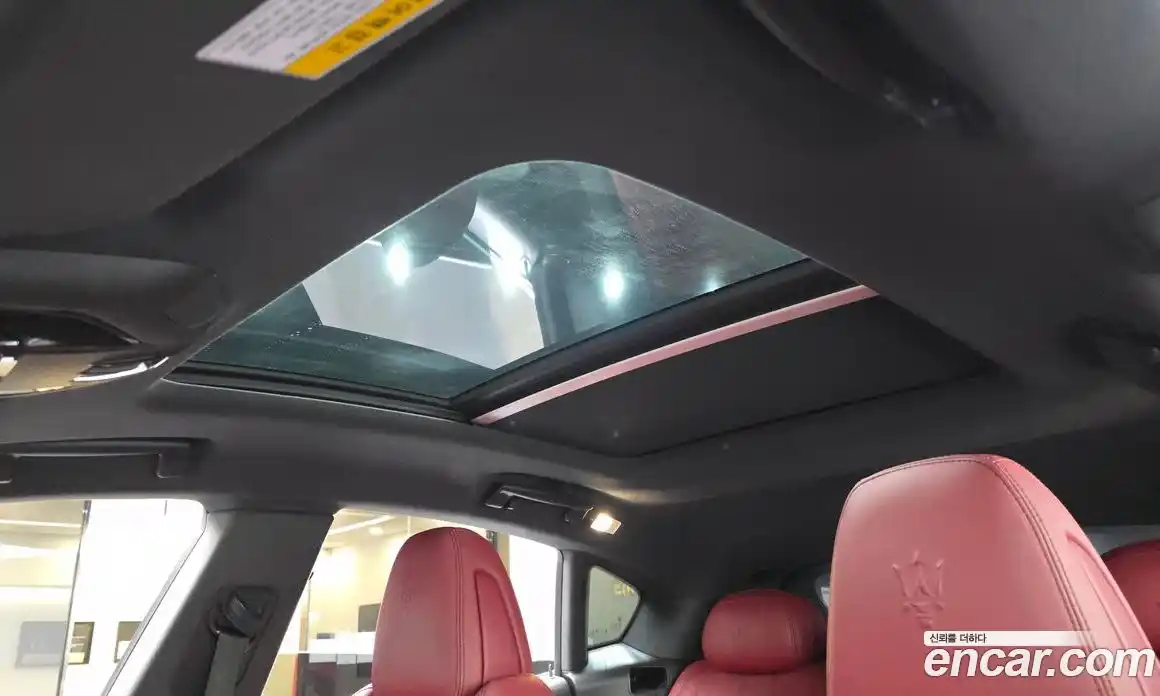 Maserati Levante 2018 3.0 гидро в Москве № 1152413, фото 18