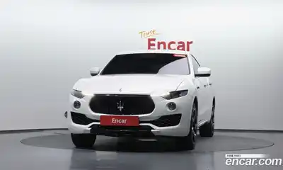 Maserati Levante 2018 3.0 гидро в Москве № 1152413, миниатюра 2
