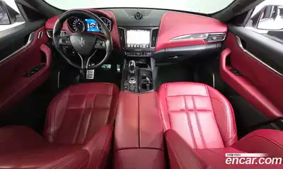 Maserati Levante 2018 3.0 гидро в Москве № 1152413, миниатюра 6