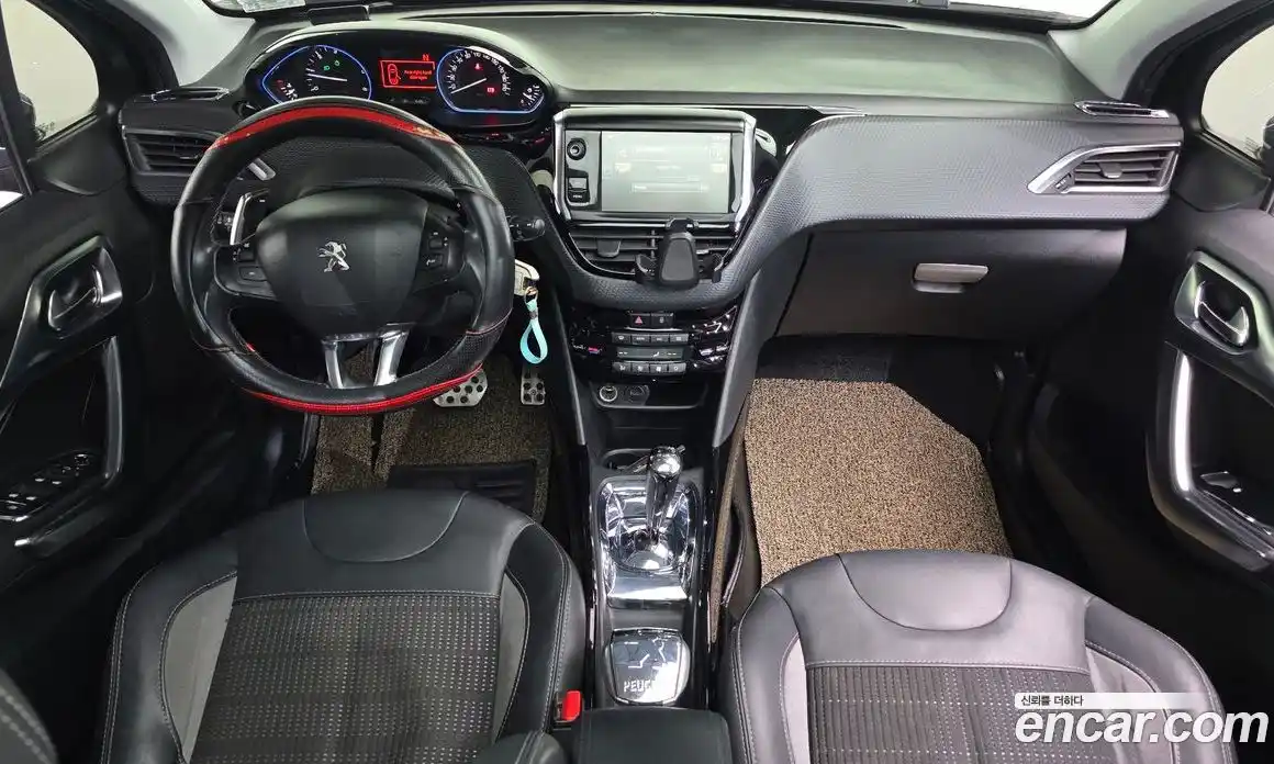 Peugeot 2008 2016 1.6 гидро в Москве № 1152837, фото 7