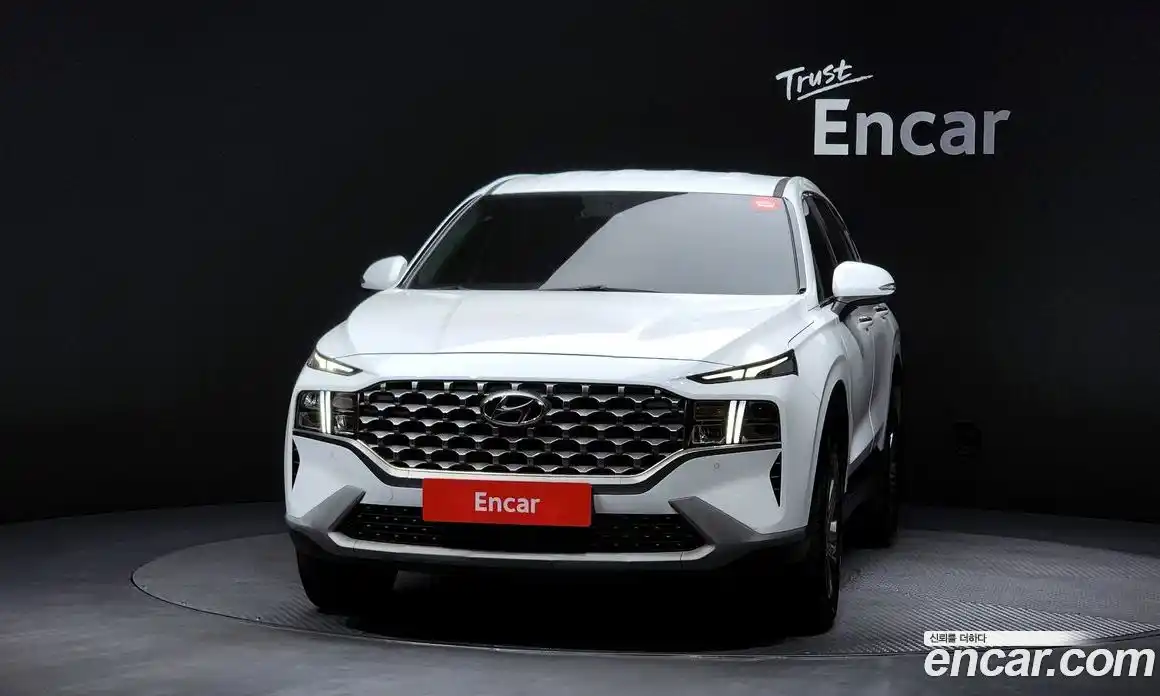 Hyundai Santa Fe 2022 2.2 Автомат в Москве № 1154997, фото 3