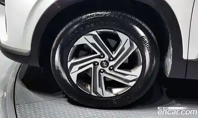 Hyundai Santa Fe 2022 2.2 Автомат в Москве № 1154997, миниатюра 5