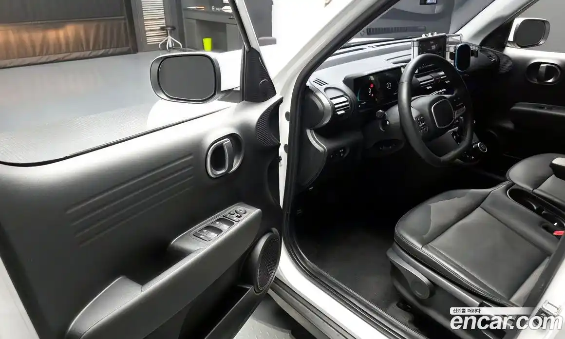 Hyundai Casper 2023 1.0 Автомат в Москве № 1155018, фото 11