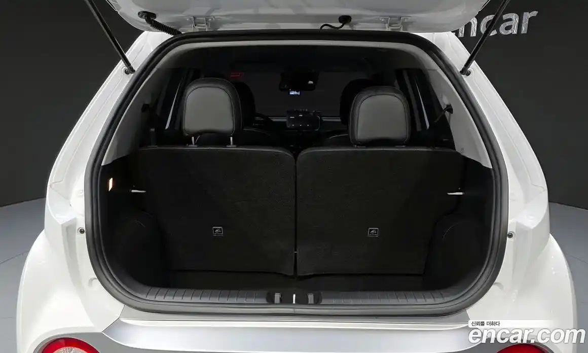 Hyundai Casper 2023 1.0 Автомат в Москве № 1155018, фото 20