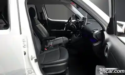 Hyundai Casper 2023 1.0 Автомат в Москве № 1155018, миниатюра 10