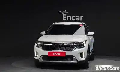 Kia Seltos 2022 1.6 гидро в Москве № 132439, миниатюра 3