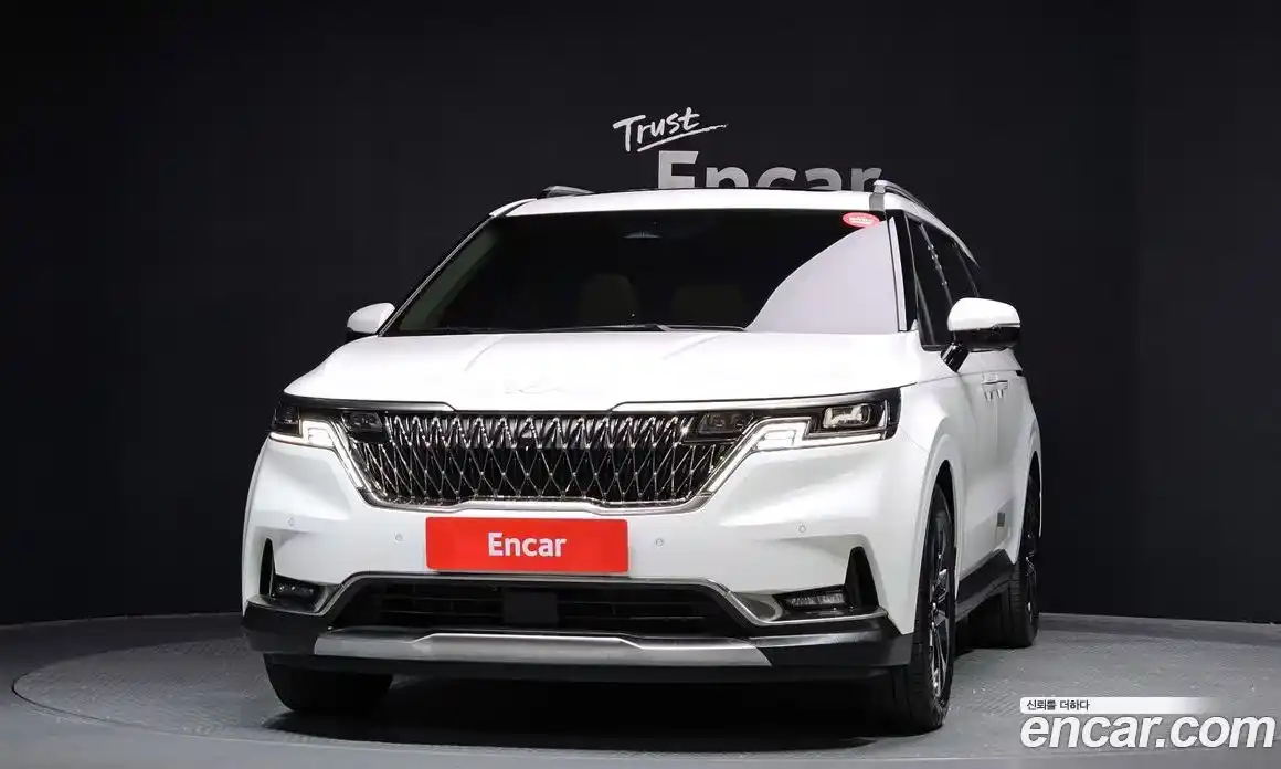 Kia Canival 2022 3.5 гидро в Москве № 132839, фото 3