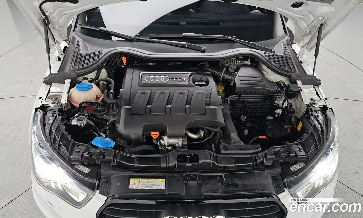 Audi A1 2013 1.6 гидро в Москве № 134634, фото 6