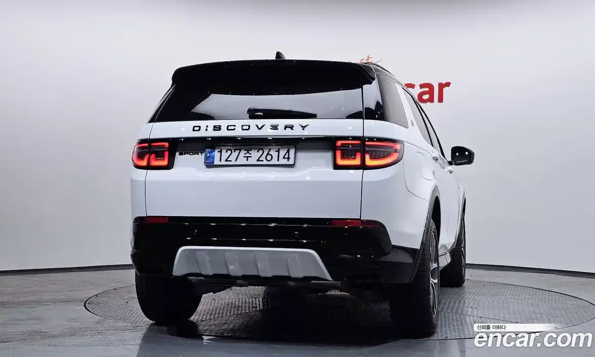 Land Rover Discovery Sport 2024 2.0 гидро в Москве № 165964, фото 4