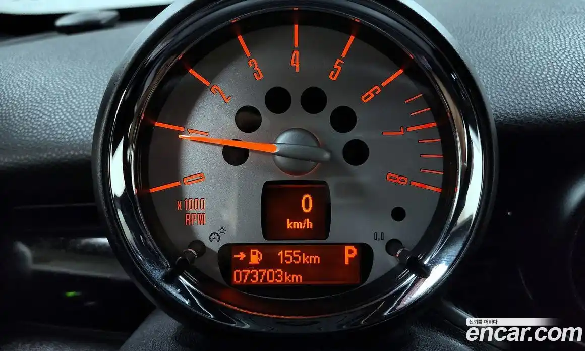 Mini Coupe 2012 1.6 гидро в Москве № 167307, фото 8