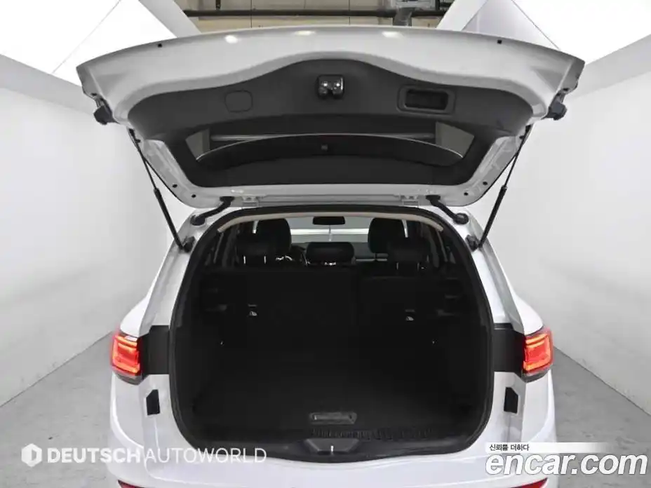 Renault QM6 2022 2.0 гидро в Москве № 185869, фото 20