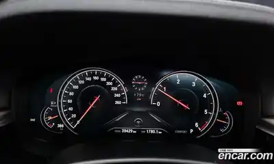 BMW 5-Series 2017 2.0 гидро в Москве № 189675, миниатюра 8