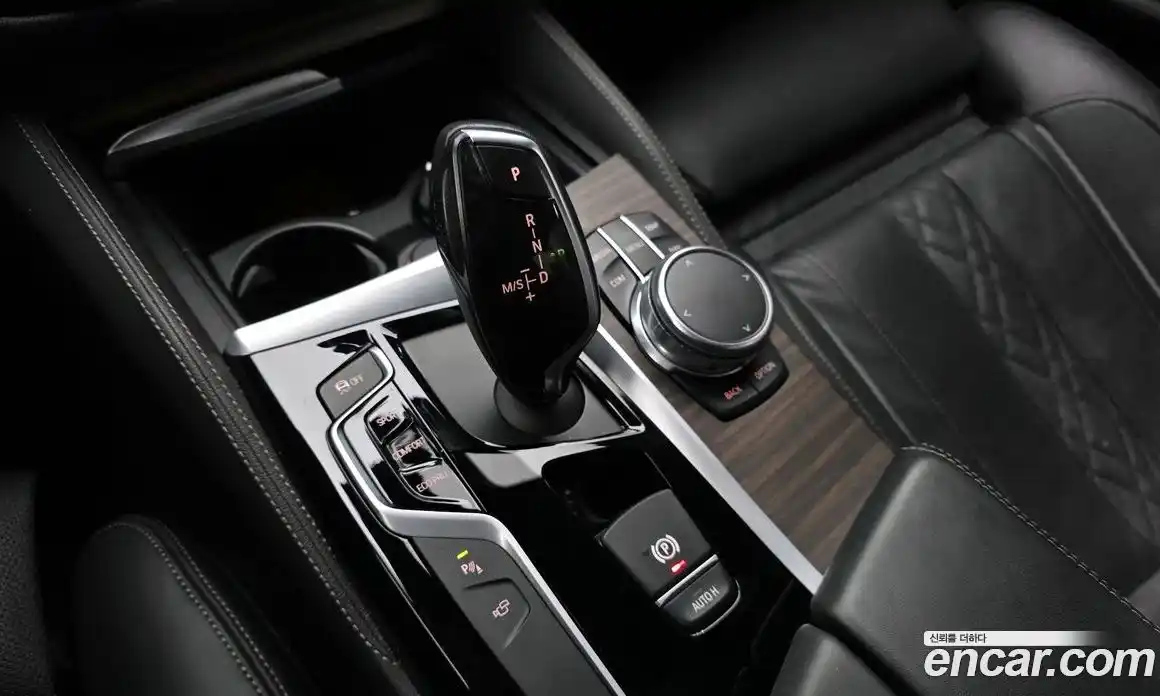 BMW 5-Series 2017 2.0 гидро в Москве № 189675, фото 9