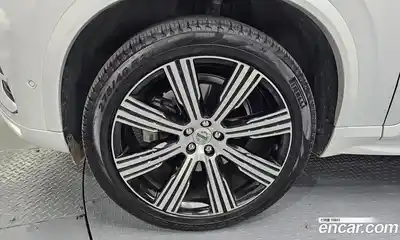 Volvo XC90 2022 2.0 гидро в Москве № 196976, миниатюра 5