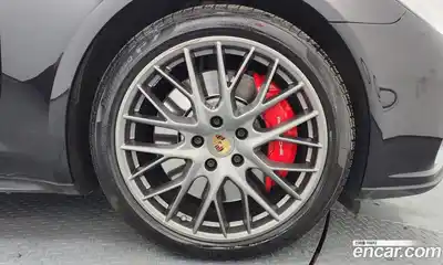 Porsche Panamera 2018 4.0 гидро в Москве № 197595, миниатюра 5