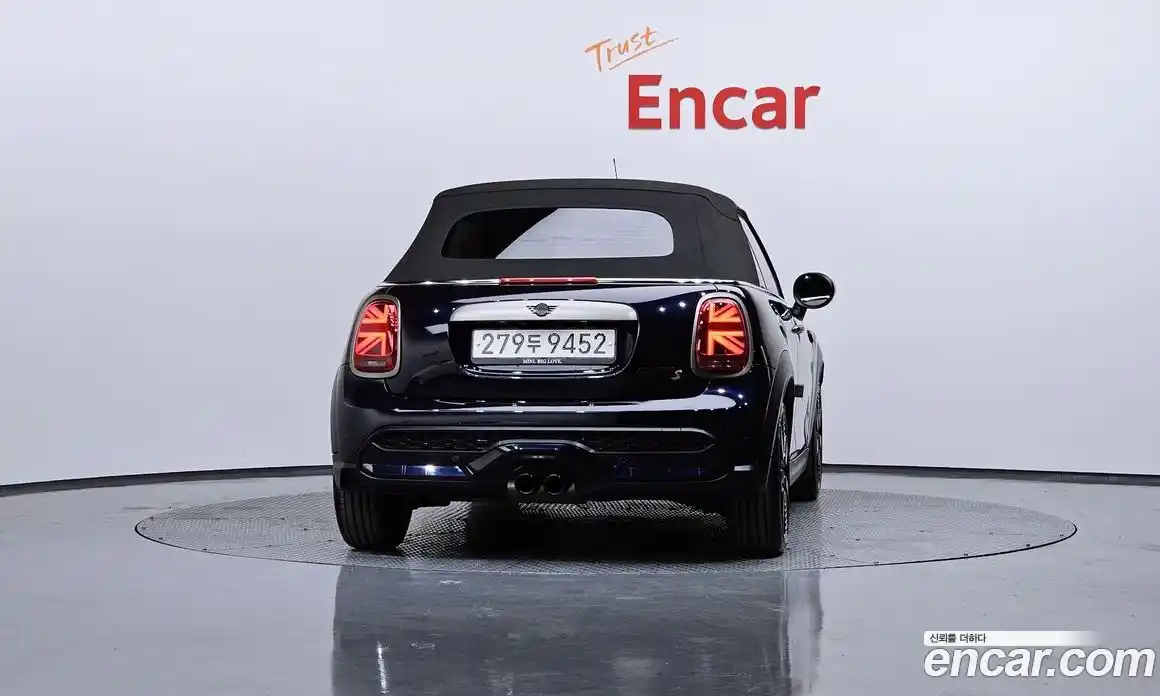 Mini Cooper Convertible 2024 2.0 гидро в Москве № 204649, фото 4