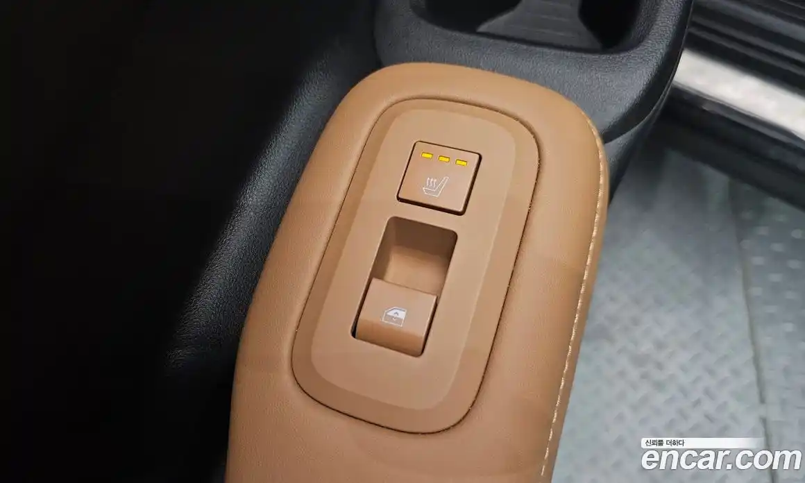 Hyundai Santa Fe 2023 1.6 гидро, фото 17