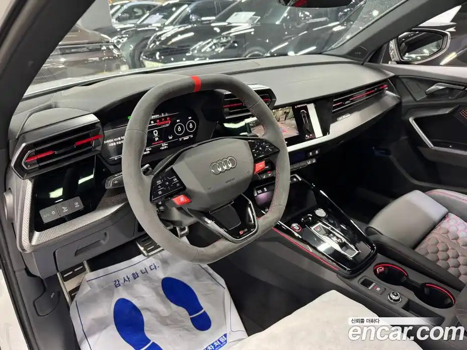 Audi RS3 2025 2.5 гидро в Москве № 230236, фото 4