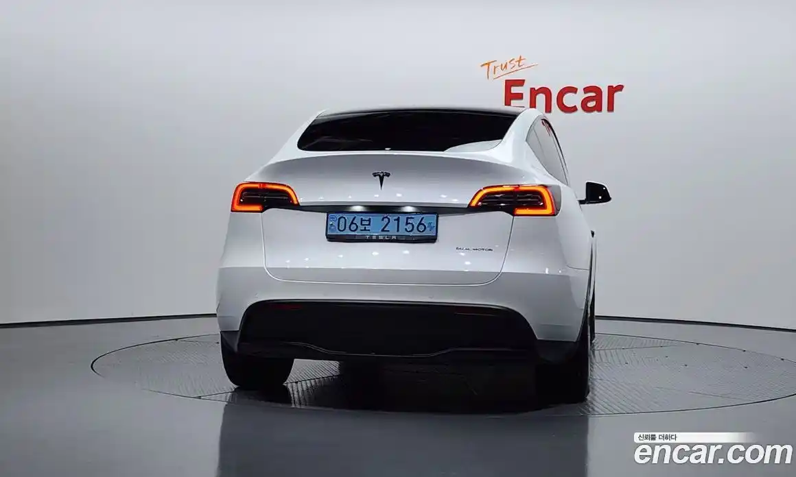 Tesla Model Y 2022 0.2 гидро в Москве № 231582, фото 4