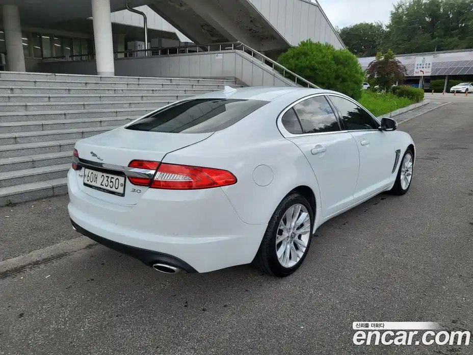 Jaguar XF 2013 3.0 гидро в Москве № 247706, фото 6
