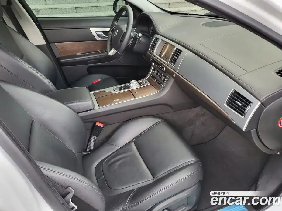 Jaguar XF 2013 3.0 гидро в Москве № 247706, фото 10